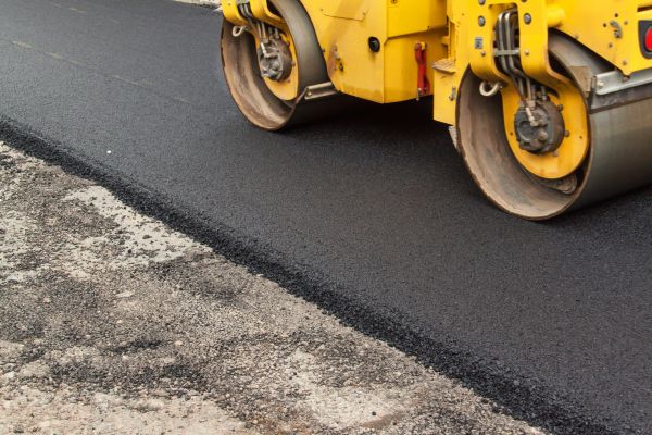 Asphalt Driveway Resurfacing in Glendale